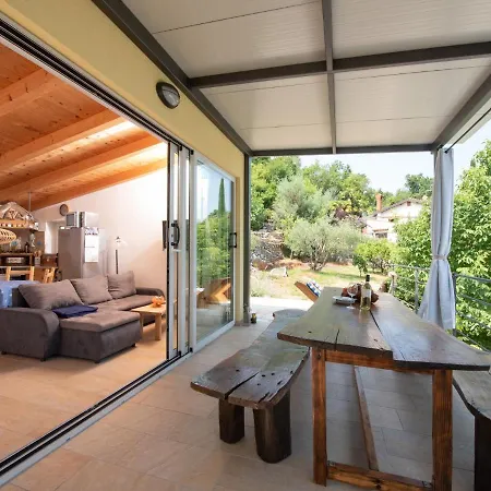 Ferienhaus Baraka - Medveja