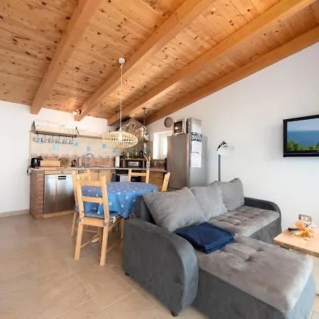 Baraka - Medveja 펜션 *